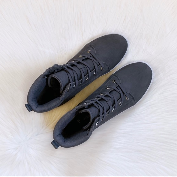 Timberland Skyla Bay 6 Inch Dark Grey Boots - Picture 3 of 6